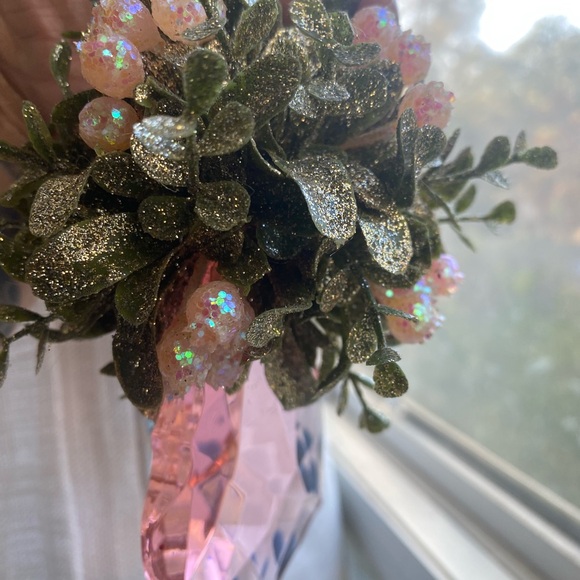 Mistletoe. New without box. Pink coquette styke - Picture 6 of 6